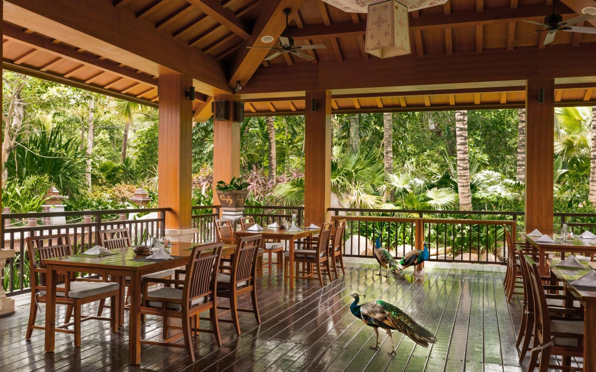 Intercontinental Xishuangbanna Resort By Ihg Jinghong Exterior foto